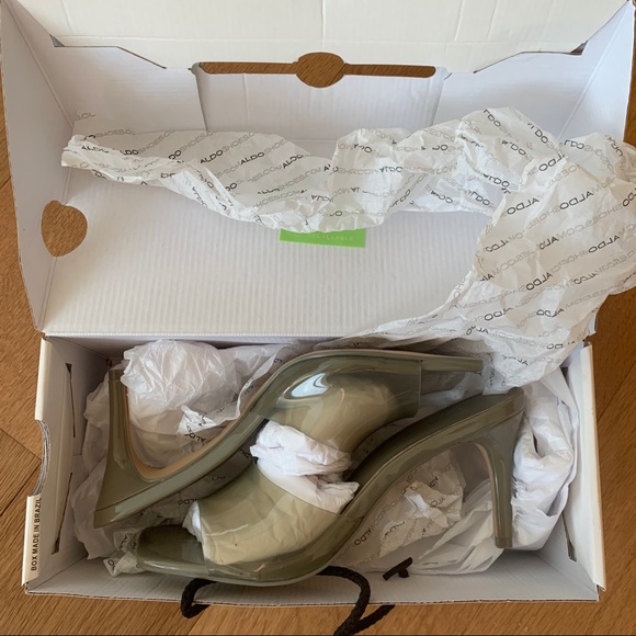 Aldo Sandals - Picture 4 of 4